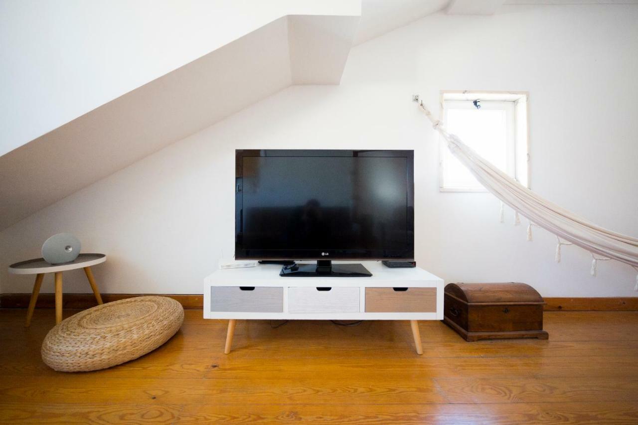 Quiet And Sunny Central Lisbon Apartment Luaran gambar